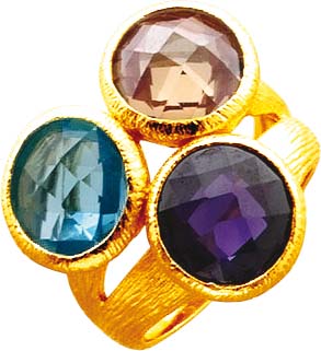 Vergoldeter Ring in der Größe 16-20mm mit 3 bunten wie Diamanten funkelnden Zirkonia. Breite ca. 23,3mm. Der unschlagbare Preis aus Stuttgart! Die Nr. 1 für Gold, Silber und Edelsteine.