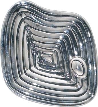 Silberring aus aus echtem 925/- Silber Sterlingsilber, rhodiniert (Weißgoldlook), oxydiert und hochglanzpoliert. Maße ca. 2,96×3,5cm, Breite ca. 2,94mm, Stärke ca. 1,39 mm. Ringe erhältlich in den Größen 16-20mm. Der Dauerhitpreis aus Stuttgart von Deutsc