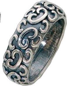 Ring aus echtem Silber Sterlingsilber 925/-  ca. 7,0 mm breit und 2,0 mm stark,mit gleichbleibender Ringschiene, hochglanz poliert, teilweise schwarz rhodiniert, in den Größen 16-20 mm erhältlich, mit wunderschönem Muster  passend für Ihre Sammelsysteme.