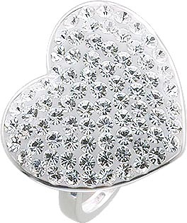 Strahlender Ring in Herzform aus echtem Silber Sterlingsilber 925/- mit weißen funkelnden Kristallsteinen besetzt. (Maße ca. 20×22 mm). Ringschiene rhodiniert und hochglanzpoliert in den Größen 16/17/18/19 und 20 mm. Ein Lichtermeer an Ihrem Finger zum Kn